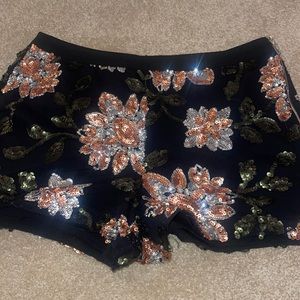 Endless rose 🌹 shorts in Great shape worn a few times